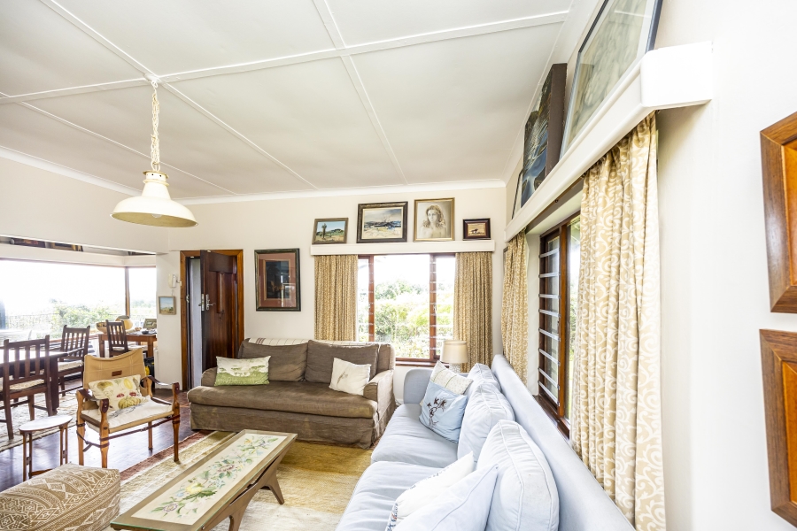 4 Bedroom Property for Sale in Nahoon Beach Eastern Cape